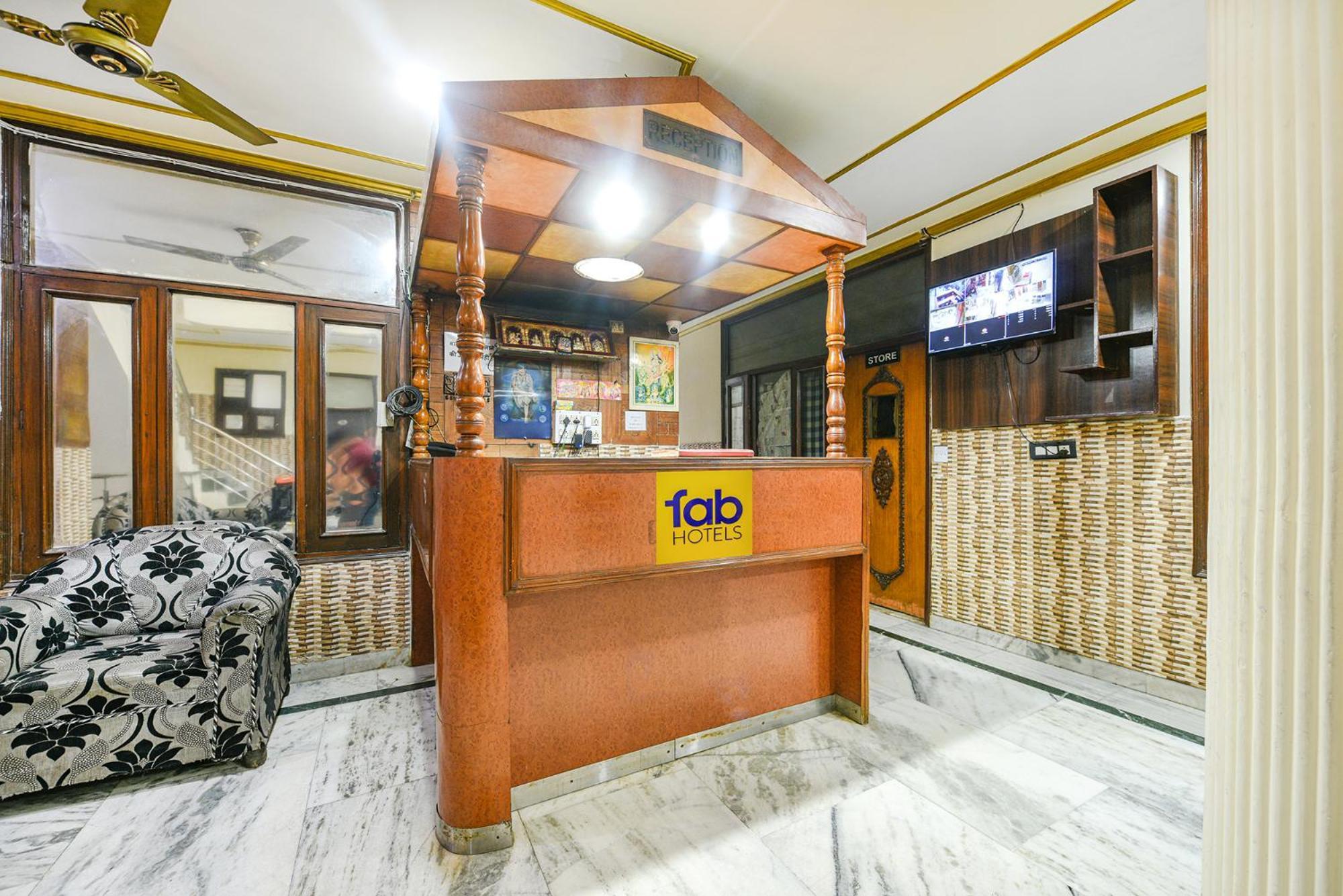 Chandīgarh Fabhotel Royal Inn מראה חיצוני תמונה