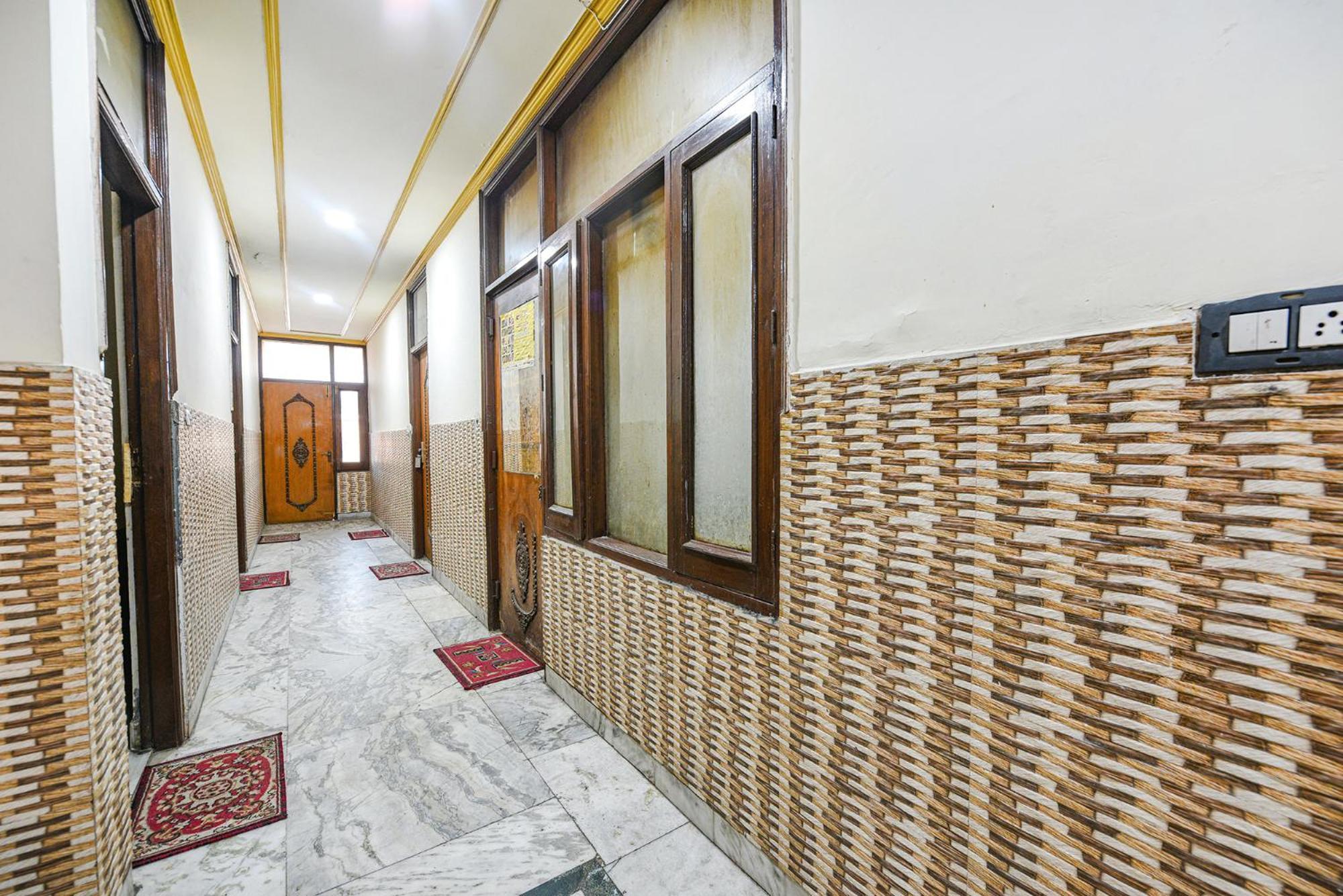 Chandīgarh Fabhotel Royal Inn מראה חיצוני תמונה